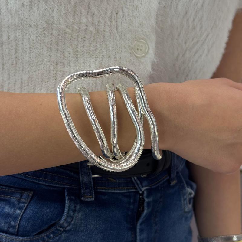 دستبند انعطاف پذیر