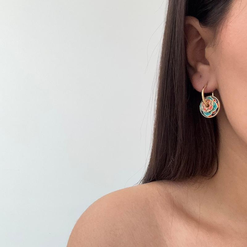 گوشواره میناکاری