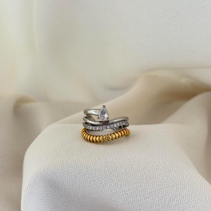 انگشترالماسی 