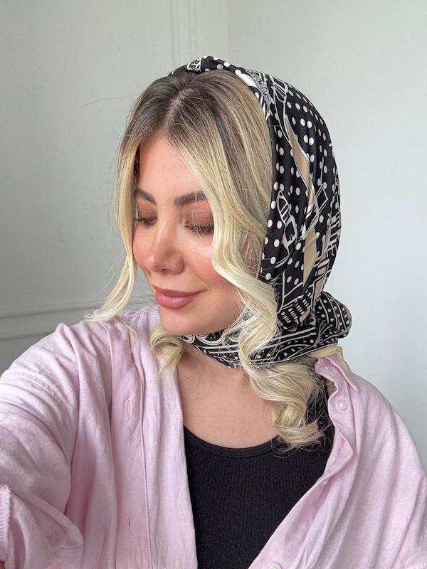 مینی اسکارف