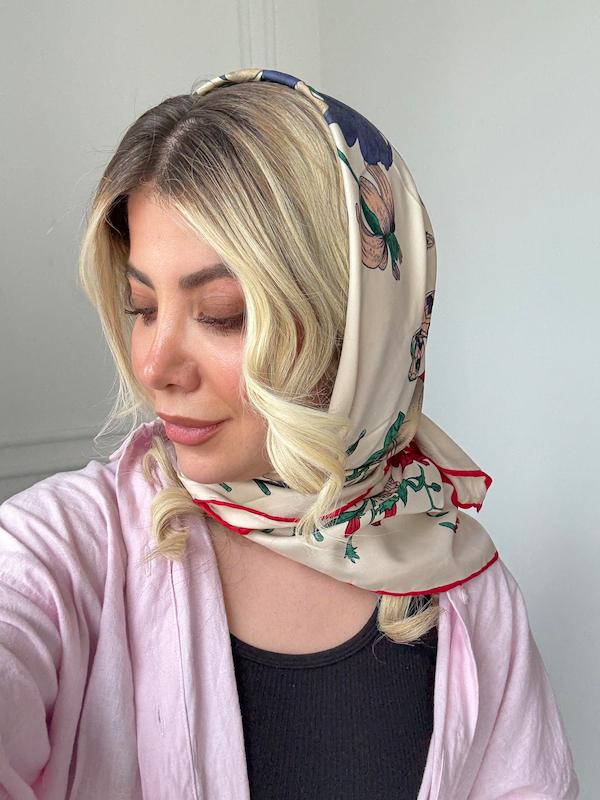 مینی اسکارف