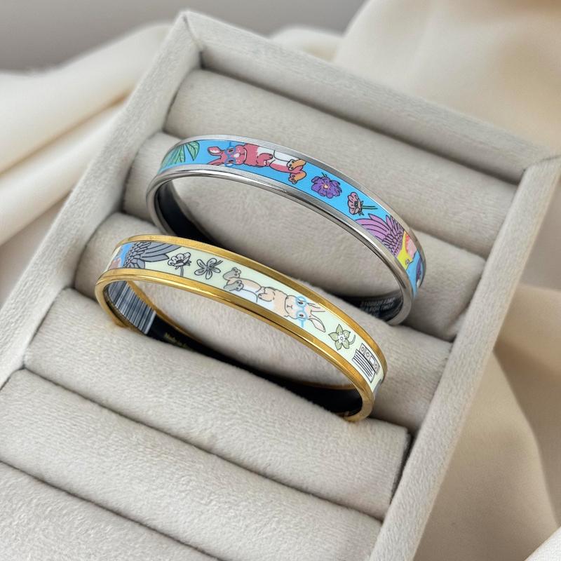 دستبند برند