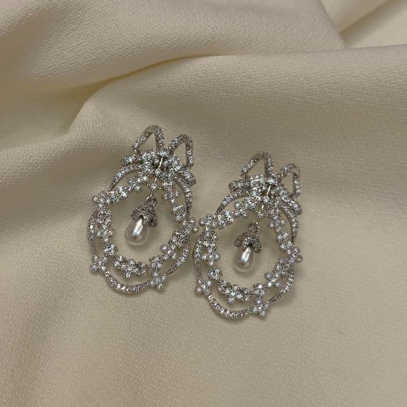 گوشواره جواهری