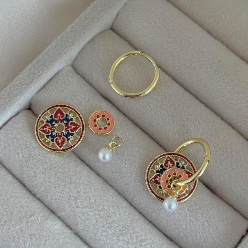 گوشواره میناکاری