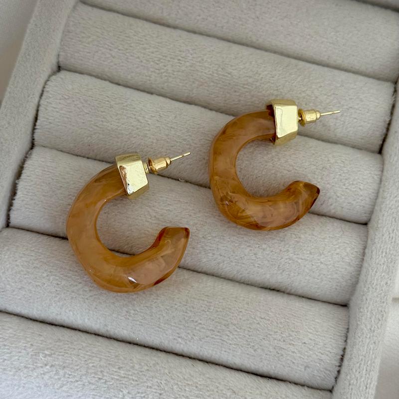 گوشواره سنگی