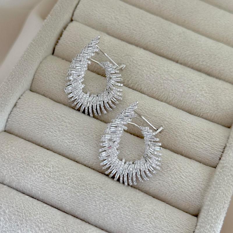 گوشواره جواهری