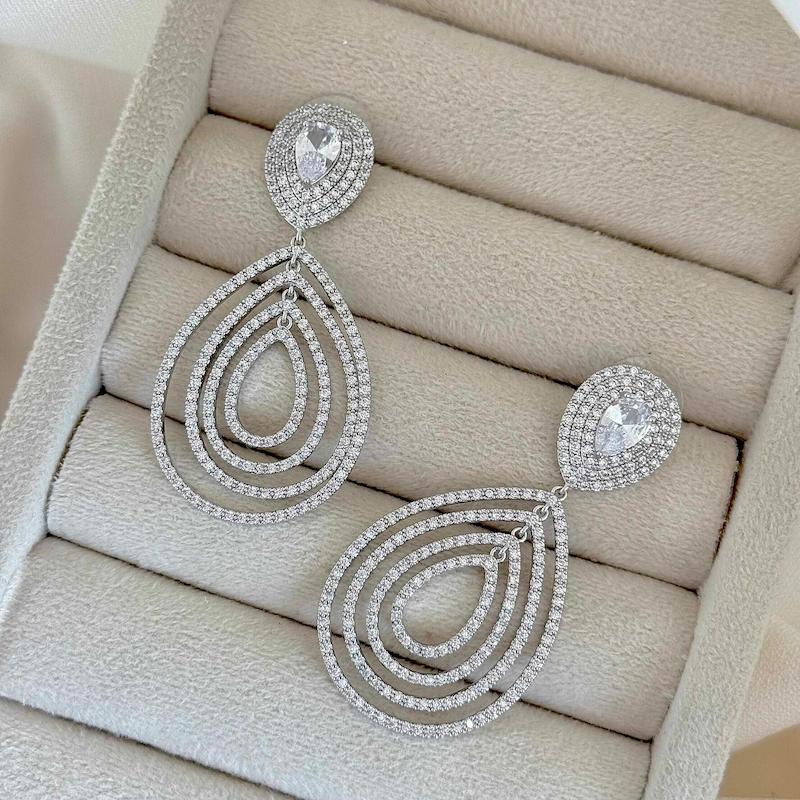 گوشواره جواهری
