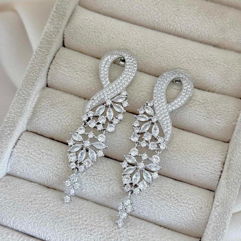 گوشواره جواهری