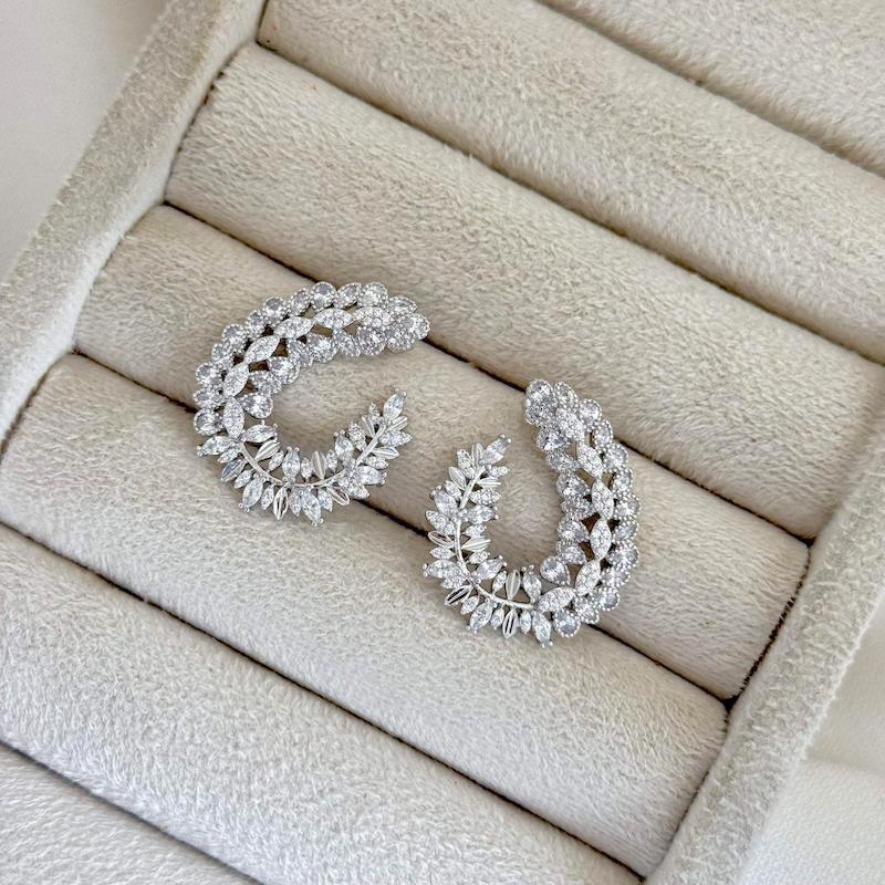 گوشواره جواهری