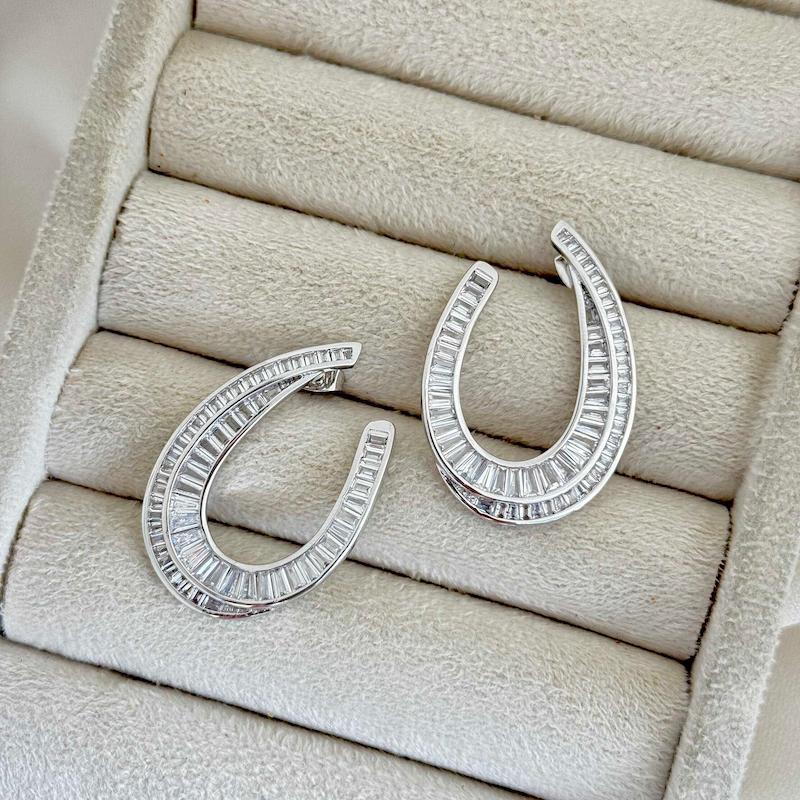 گوشواره جواهری