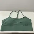 نیم‌تنه ورزشی زنانه بدون بر مدل Vital Fit Wسبز کم رنگ رو به رو