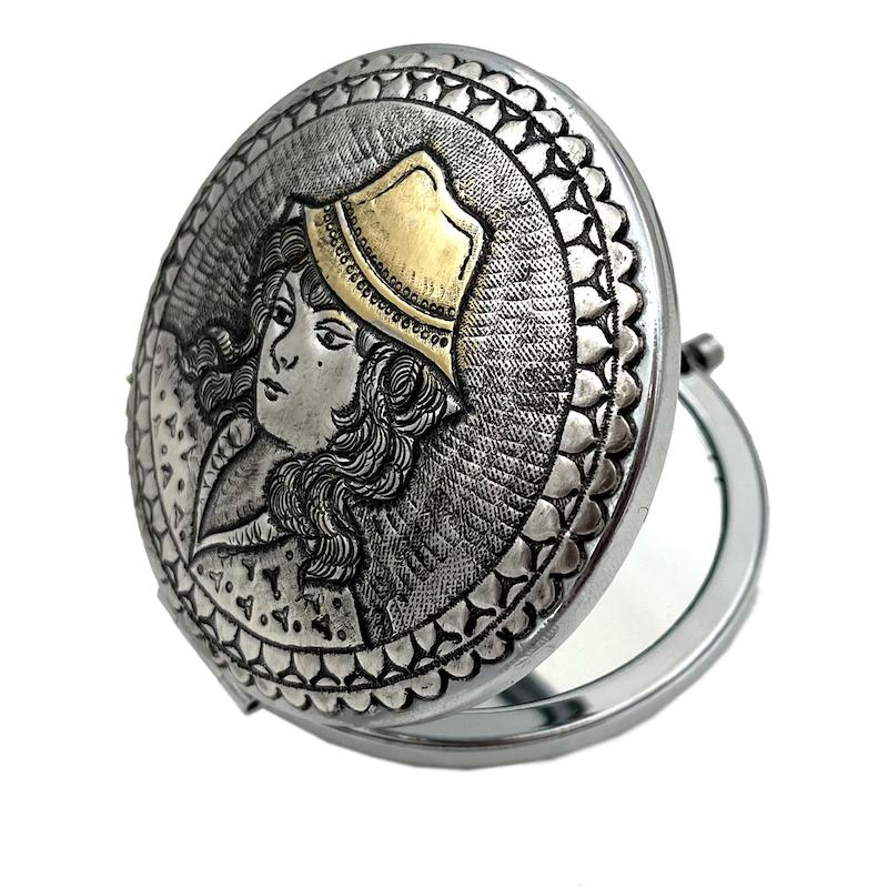 آینه جیبی مدل پریماه