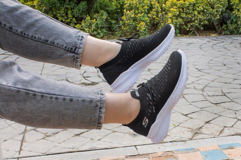 اسکیچرز شیشه ای Skechers