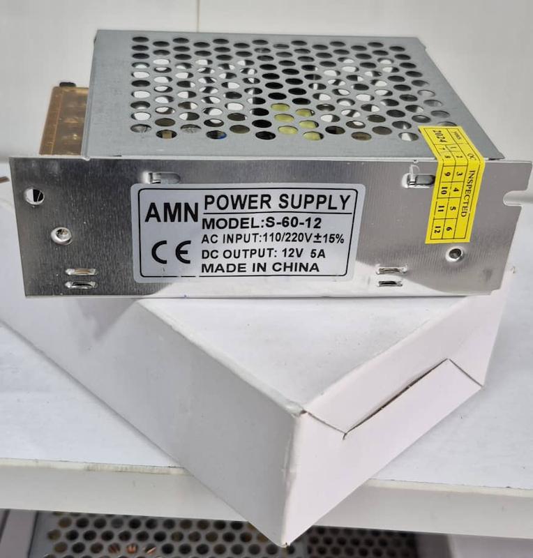 آداپتور صنعتی کیس فلز ۱۲ولت ۵آمپر