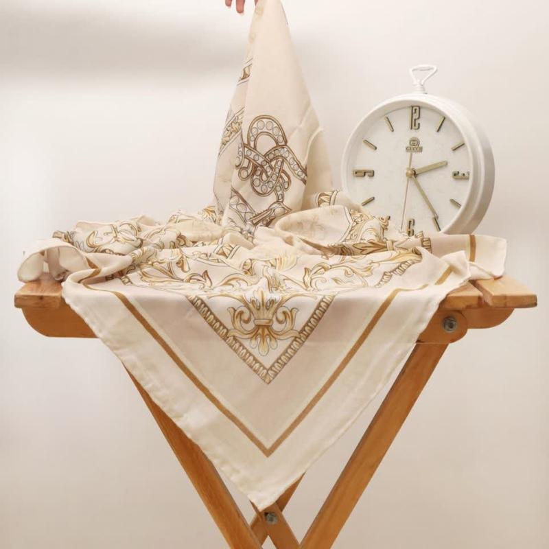 روسری نخی قواره بزرگ کد 9095