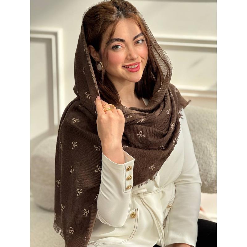 شال پلیسه نخی دوریش قهوه ای پاپیون کد 3920