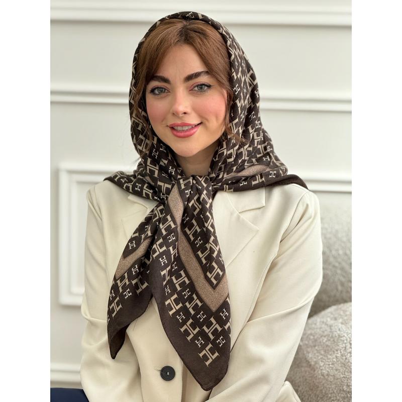 روسری نخی طرح هرمس کد 4277