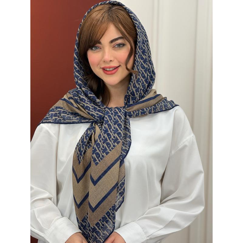 روسری نخی طرح دیور کد 4195