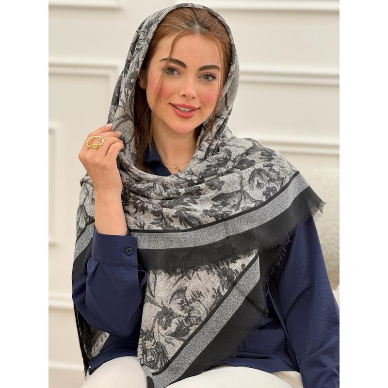 روسری نخی طرح گل شکوفه کد 4462