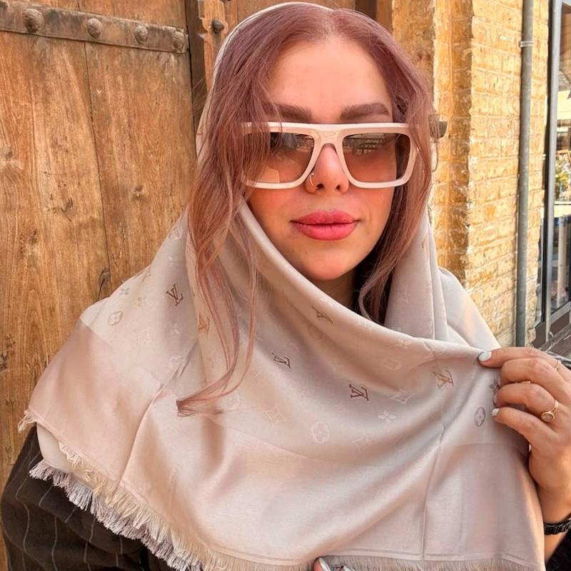 روسری ابریشم وارداتی 