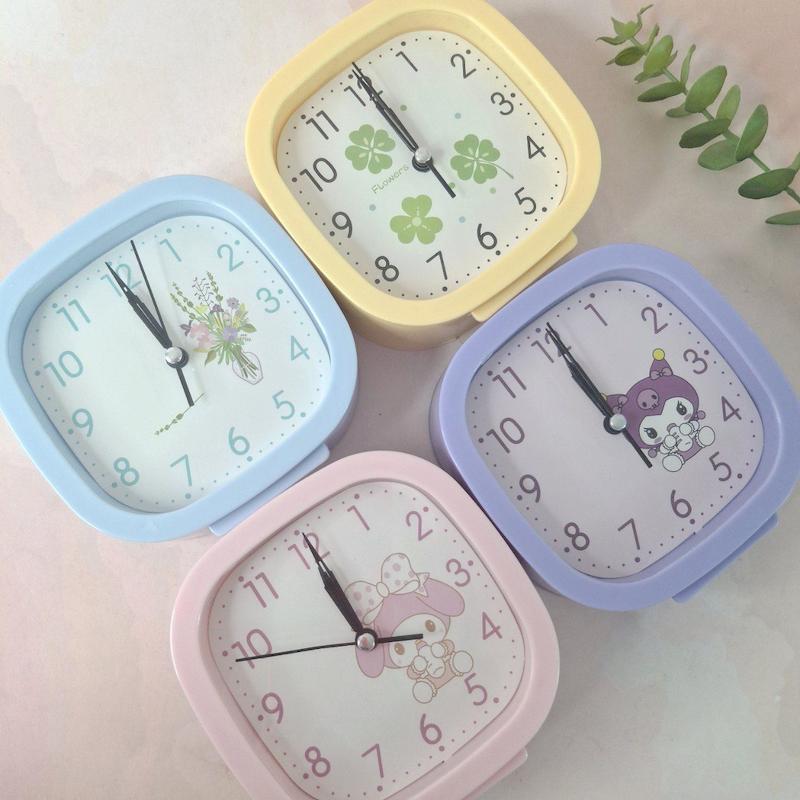 ساعت رومیزی