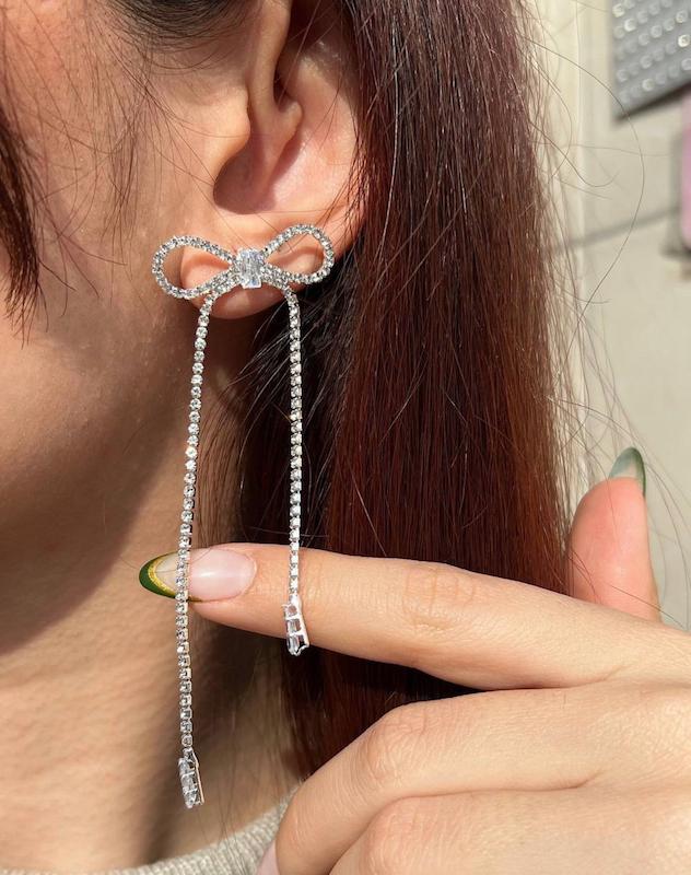 گوشواره جواهری پاپیون