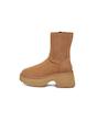 بوت UGG 