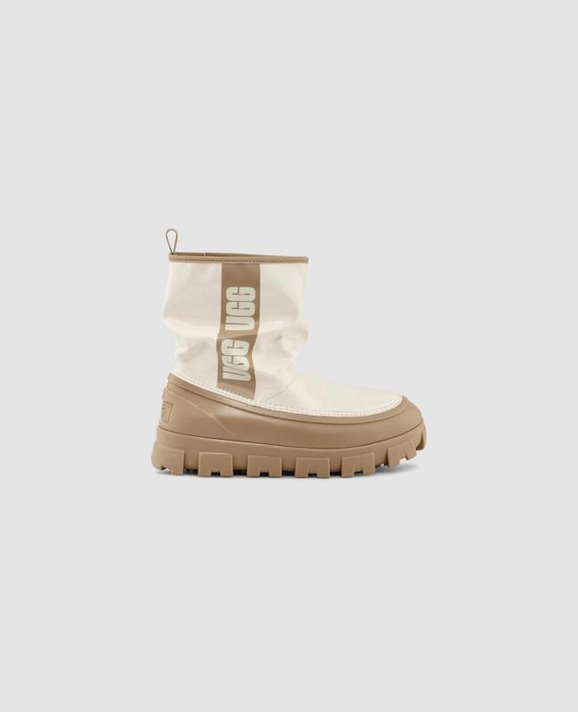 بوت UGG