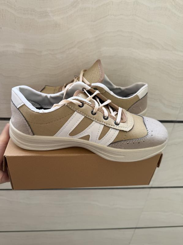 کتونی اوان کرم