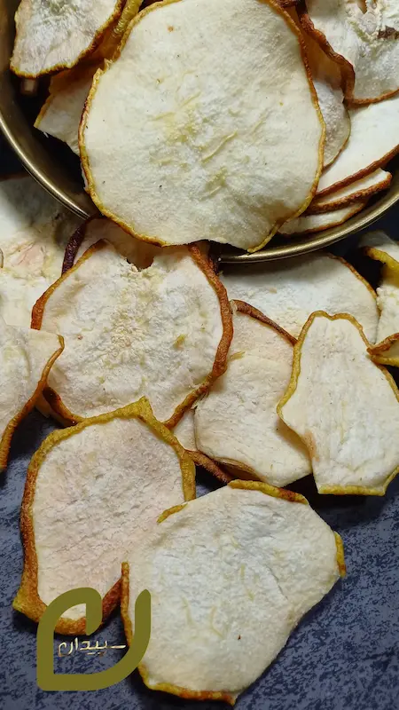 گلابی خشک سپیدان /dried pear