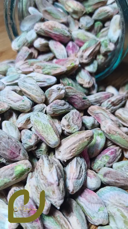 مغز پسته اکبری سبز سپیدان(کال)Green Pistachio Kernel