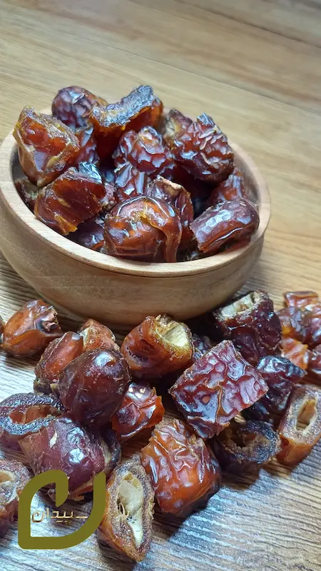چیپس خرما پیارم/ piarom date chips