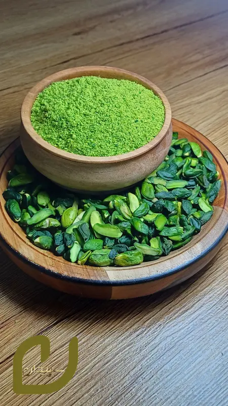 پودر مغز پسته سبز سپیدان { مغز پسته کال }(green pistachio kernel powder)