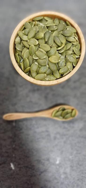 مغز تخمه کدو خام