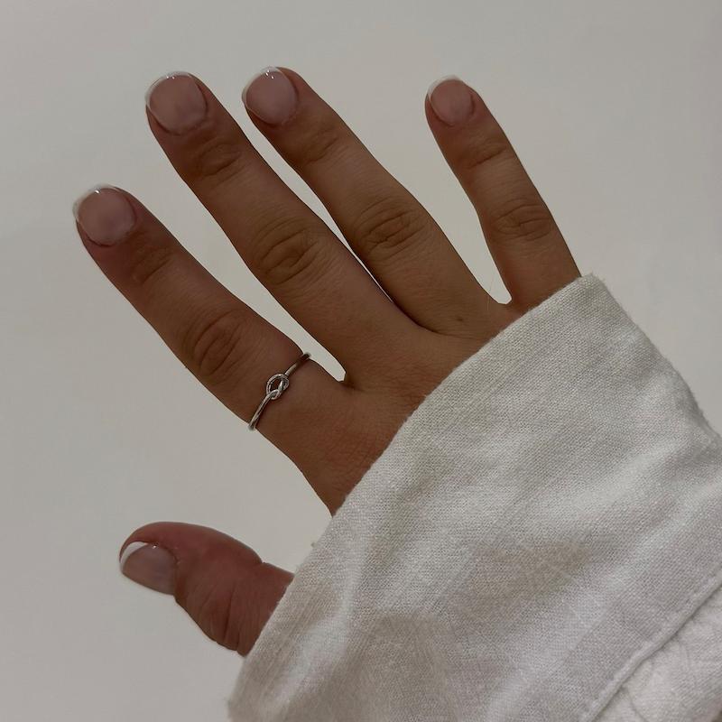 انگشتر گره مینیمال