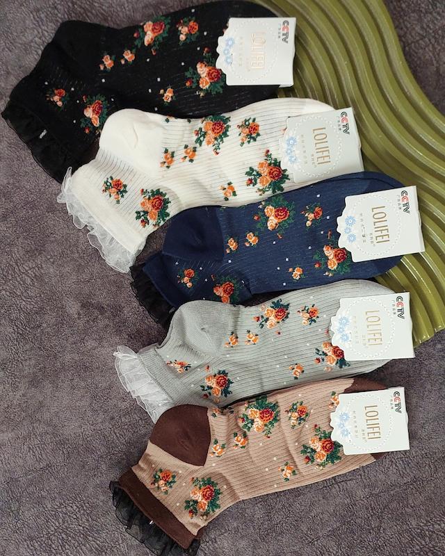 جوراب لب تور گل گلی نیم ساق