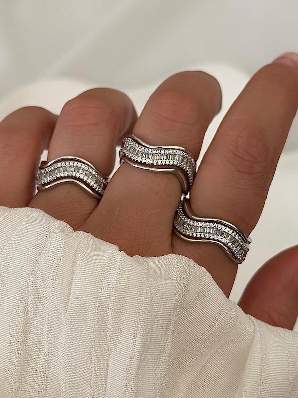 انگشتر رینگی نگینی دفرمه ژوپینگ