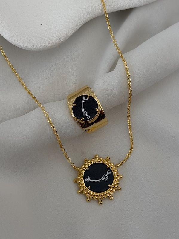 انگشتر و گردنبند عهد 