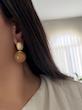 گوشواره دوگوی صدفی و قهوه ای