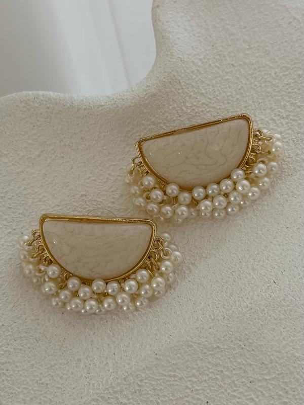 گوشواره مرواریدی نیم دایره صدفی