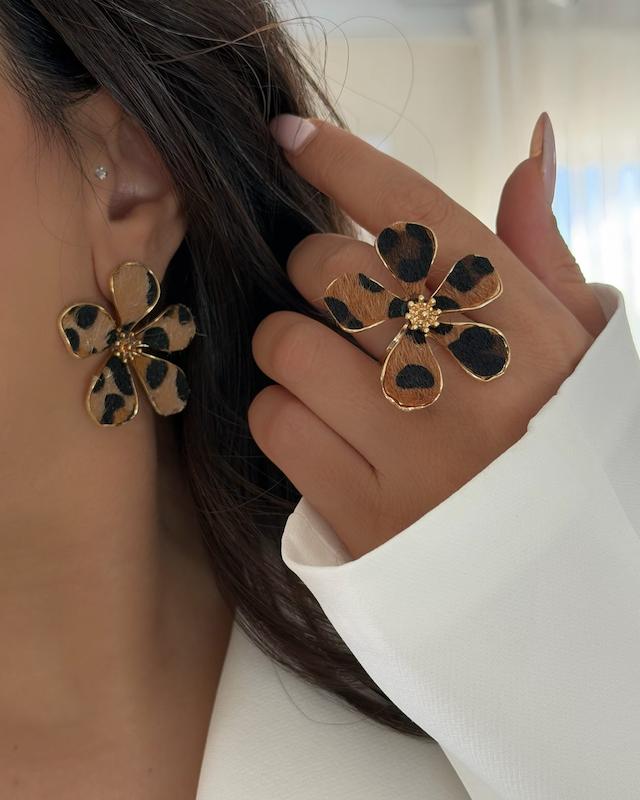 گوشواره انگشتر گل پلنگی