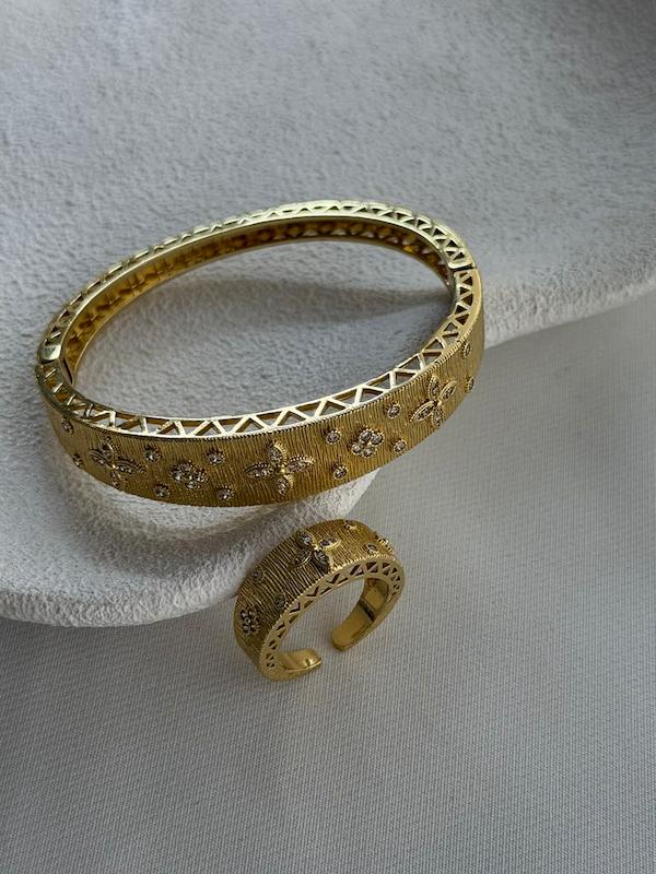 نیمست روبرتو کوین 
