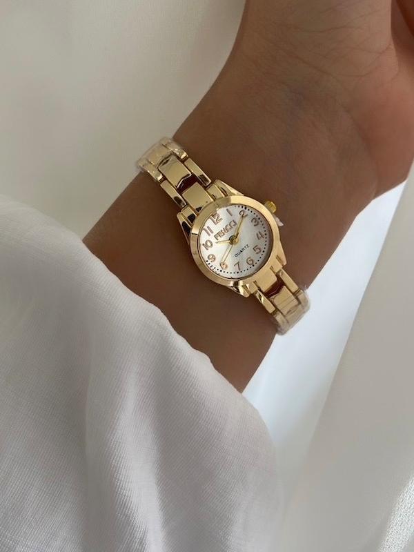 ساعت ظريف gucci و fencci