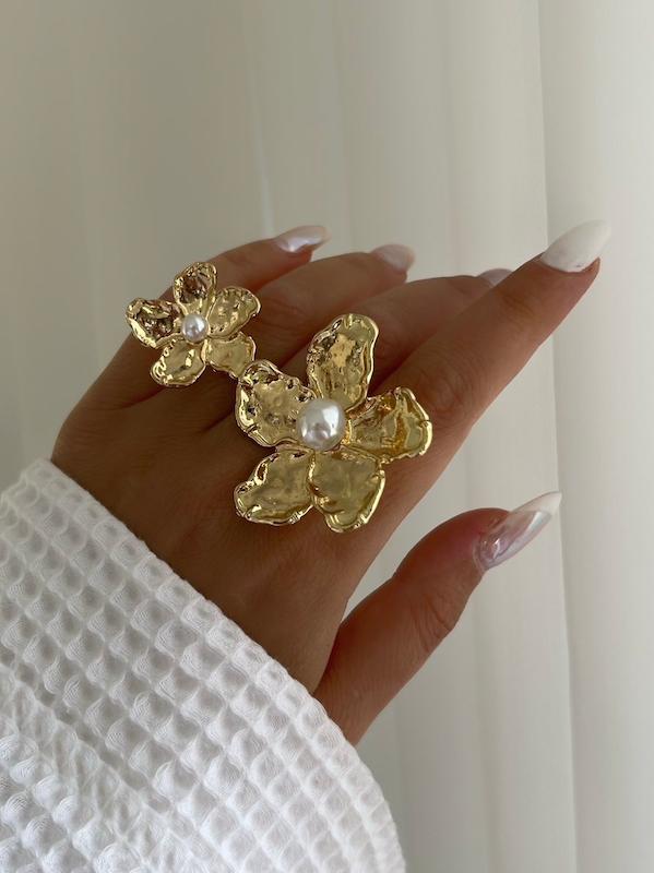 انگشتر دو گل