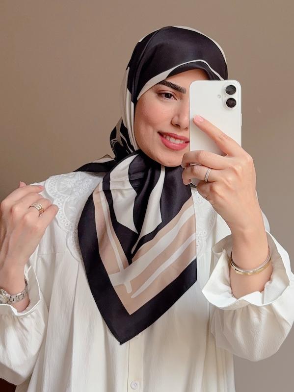روسری ابریشم توییل وارداتی قواره کوچک 