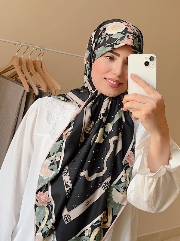 روسری ابریشم ژاکارد گلدان