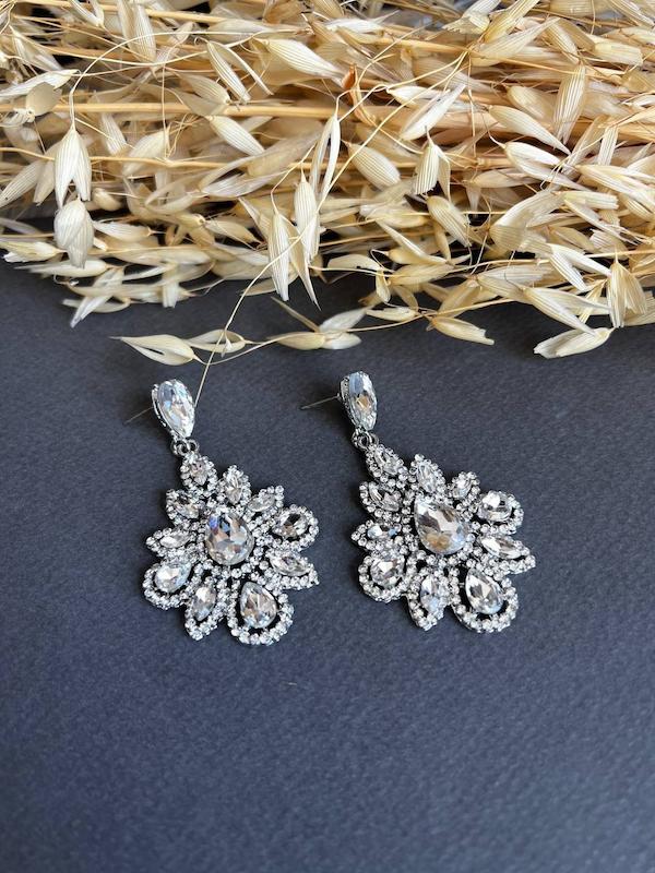 گوشواره جواهری