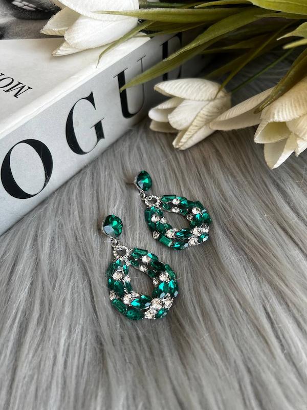 گوشواره سبز جواهری