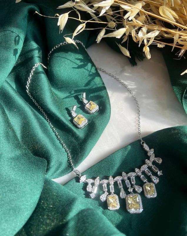 نیم ست جواهری