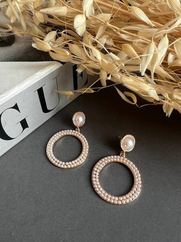 گوشواره مرواریدی 